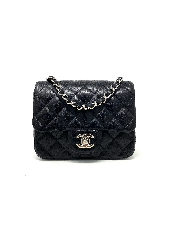 Chanel Lightweight Handbag for Daily ErrandsChanel Classic Mini Square Flap Bag