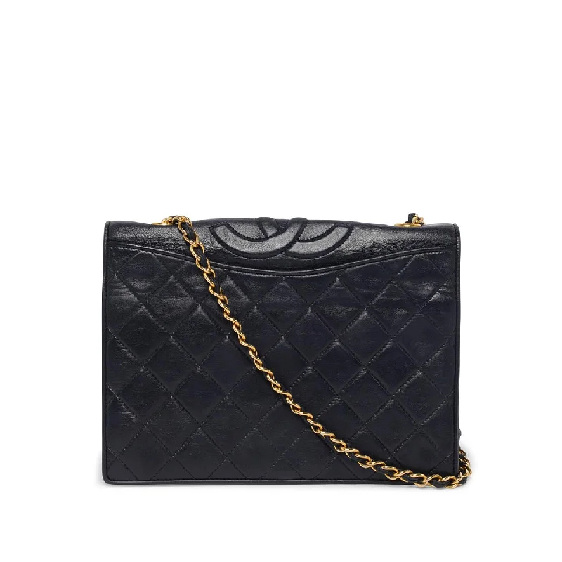 Chanel Classic Flap Bag for Evening PartyChanel Vintage Navy Quilted Lambskin Small CC Flap Bag