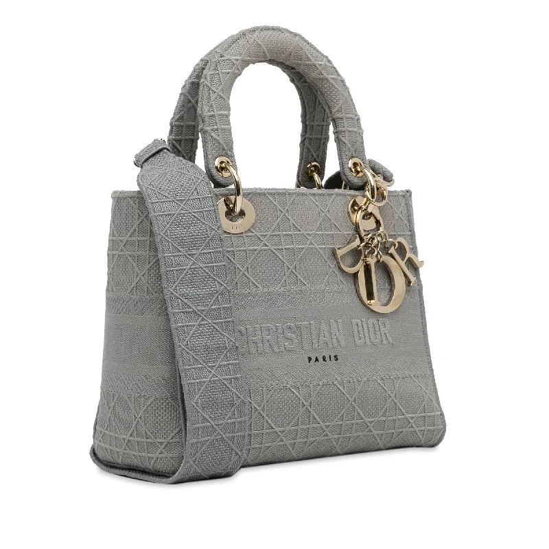 Christian Dior handbags with a back - pocket for quick storageDior Medium Cannage Lady D-Lite (US02Dd)