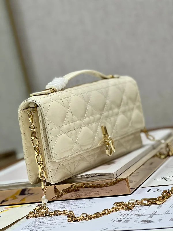 Christian Dior bags with a quilted pattern and gold - toned hardwareWF - Dior Bag - 218