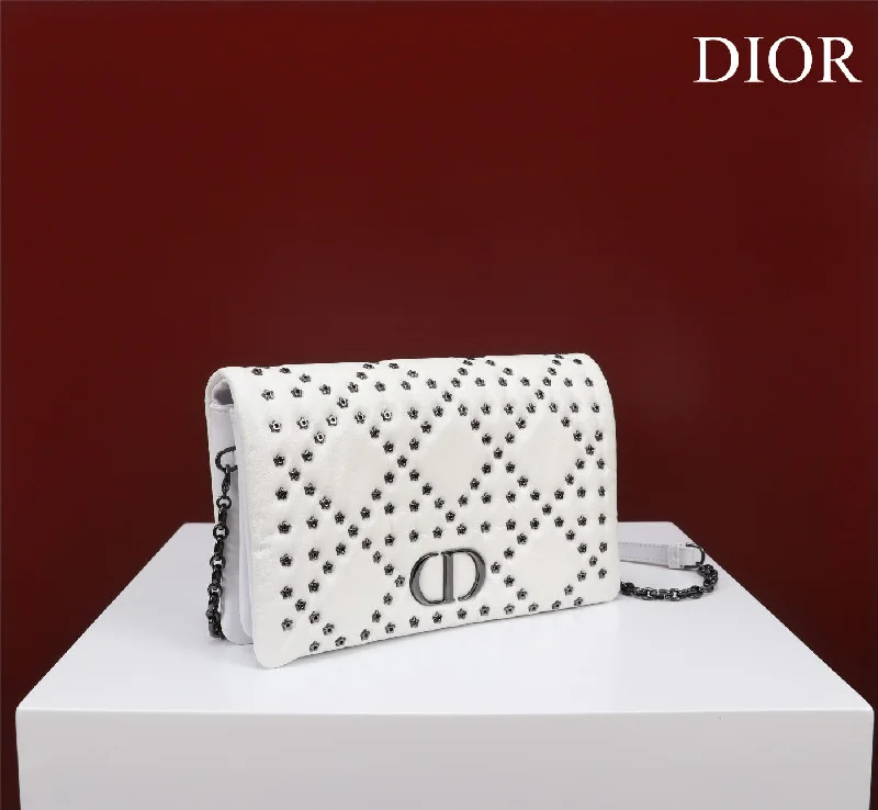 Christian Dior handbags with a removable shoulder strap for versatilityWF - Dior Bag - 295