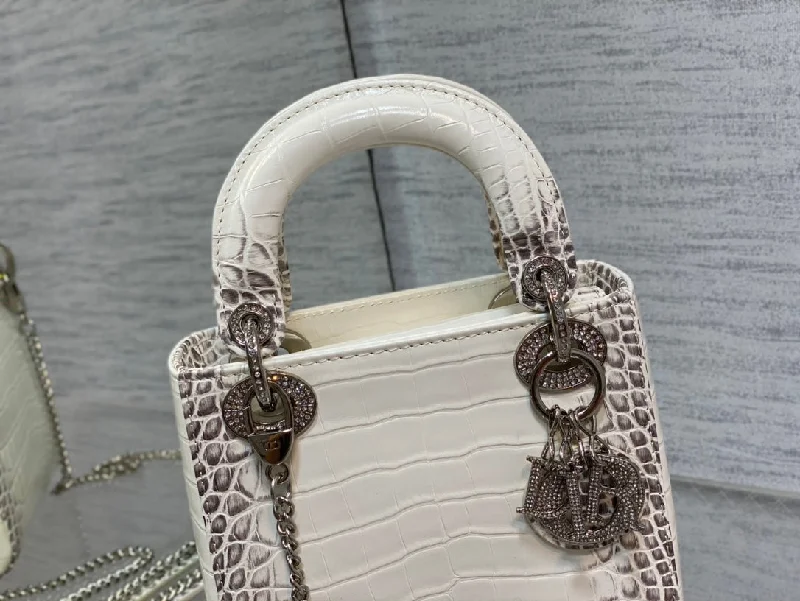 Luxury Christian Dior crossbody bags with a chain - link strapWF - Dior Bag - 326