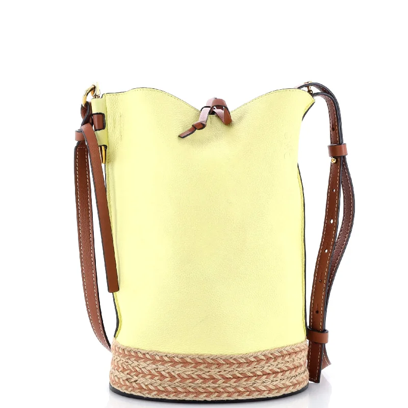 Gate Bucket Bag Leather with Raffia Medium